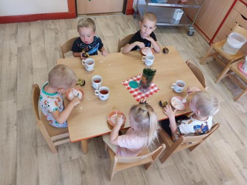 Výborná první svačinka.... mmm