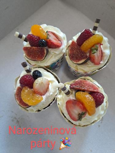 3a74e496-575e-4f5b-96a1-b1e1cad831da (1)